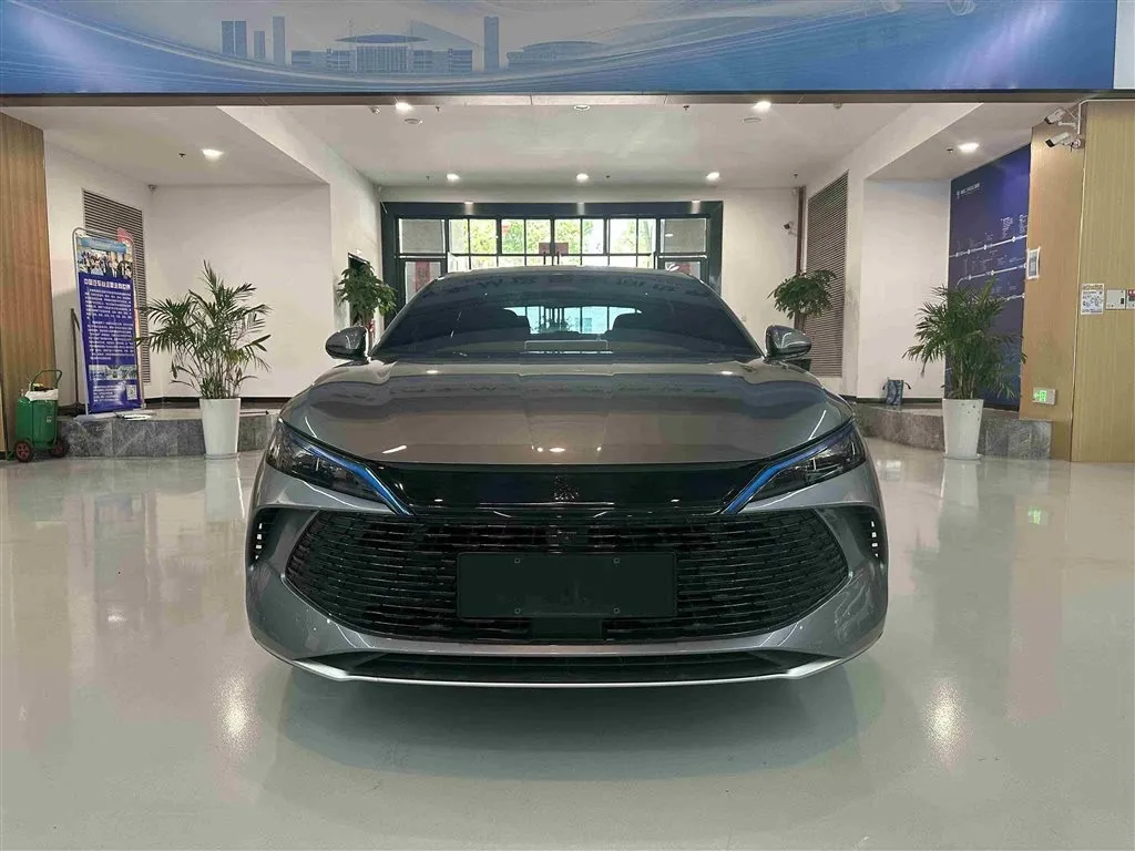 BYD Qin L — фото 2