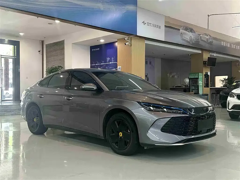 BYD Qin L — фото 3
