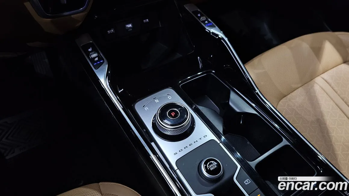 Kia Sorento — фото 9
