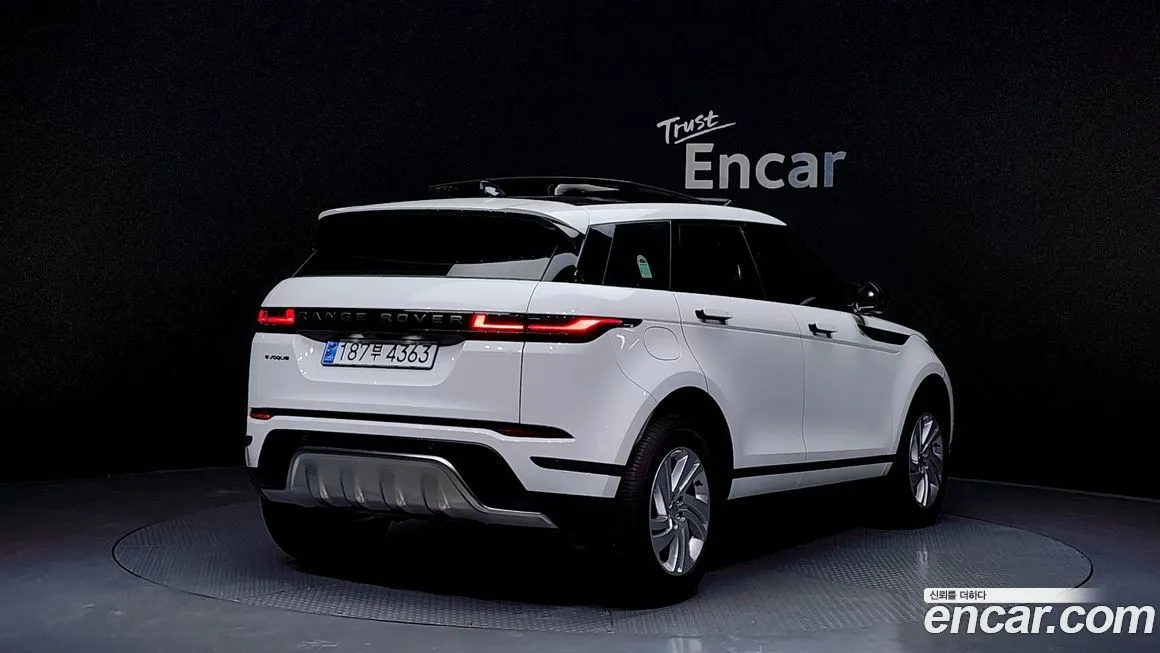 Land Rover Range Rover Evoque — фото 2