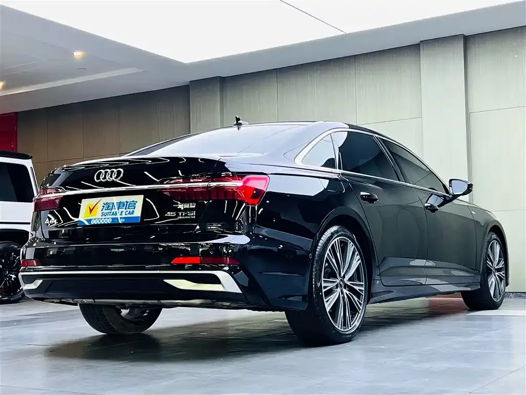 Audi A6L — фото 4
