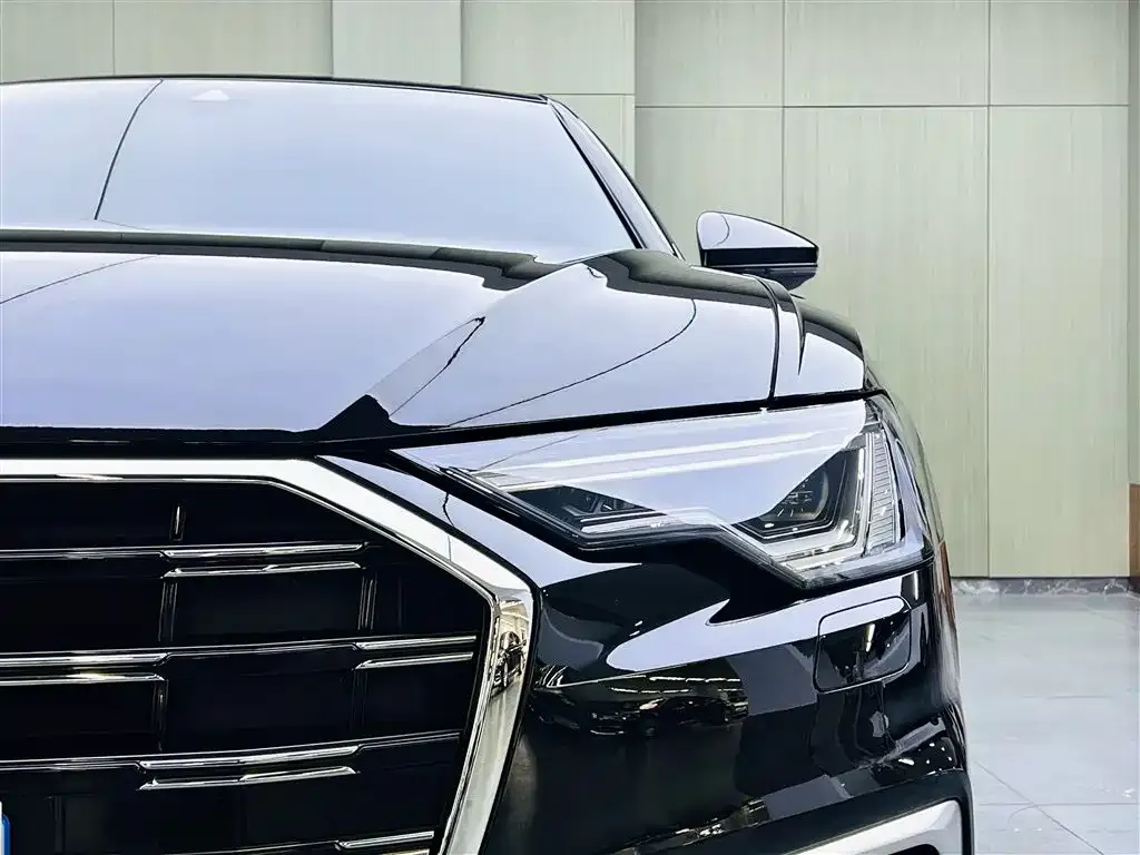 Audi A6L — фото 6