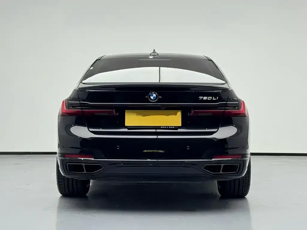 BMW 7 Series 2021 из CN, фото 6