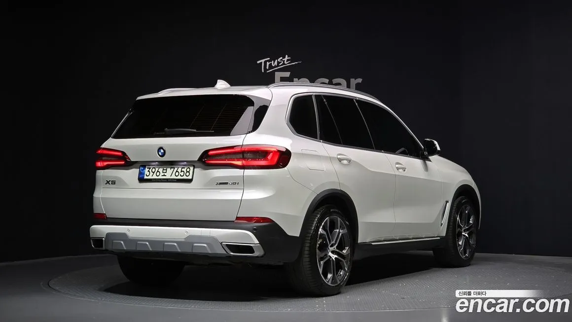 BMW X5 2022 из KR, фото 2