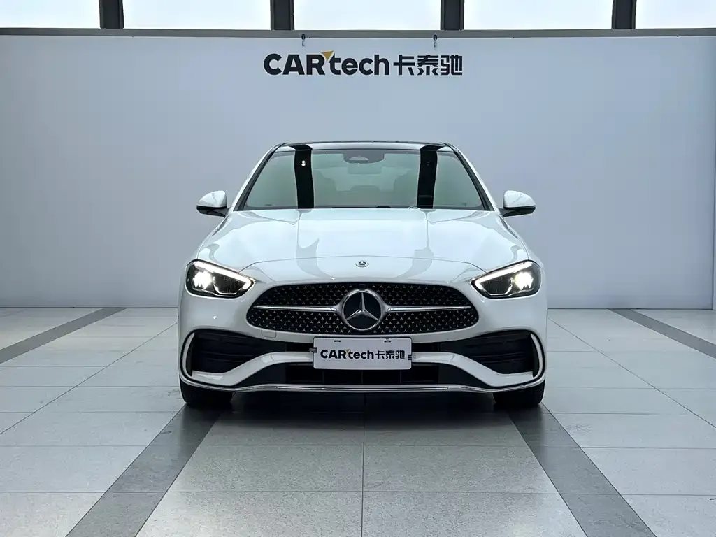 Mercedes-Benz C-Class — фото 2
