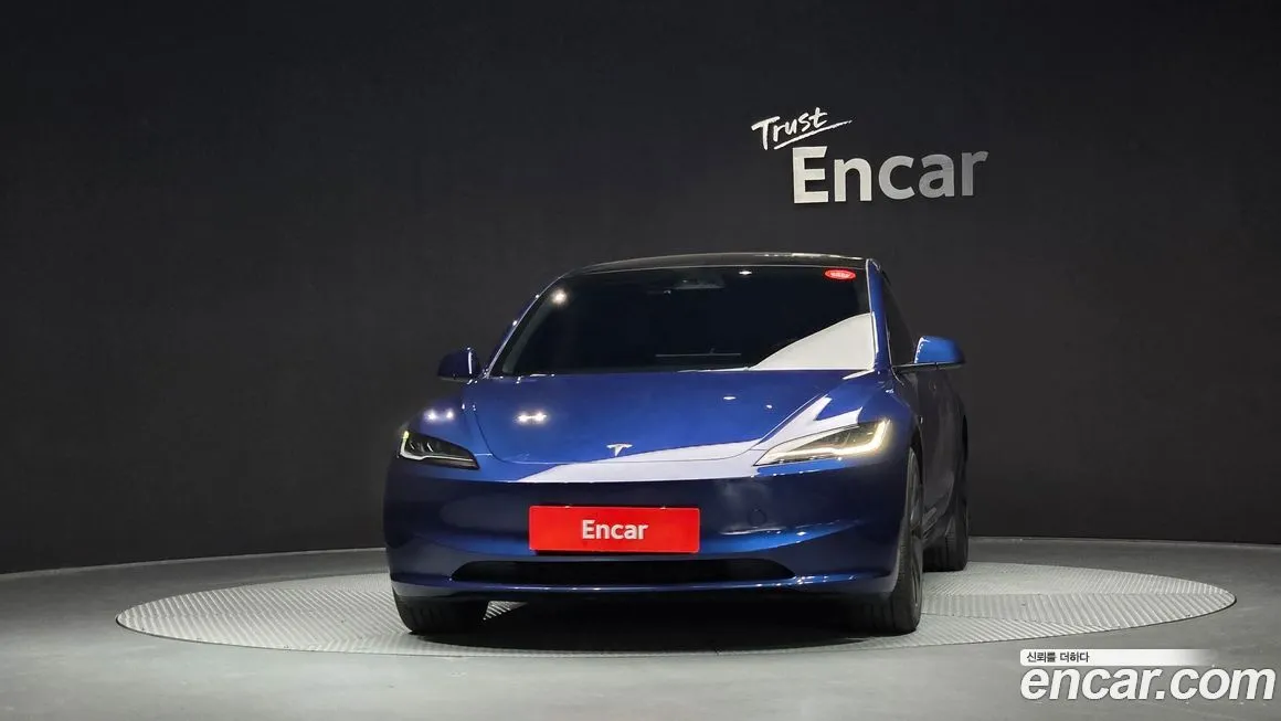 Tesla Model 3 — фото 3