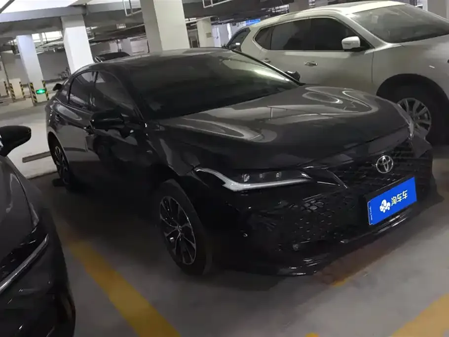 Toyota Avalon 2024 из CN, фото 1