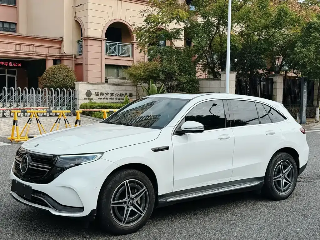 Mercedes-Benz EQC 2024 из CN, фото 1