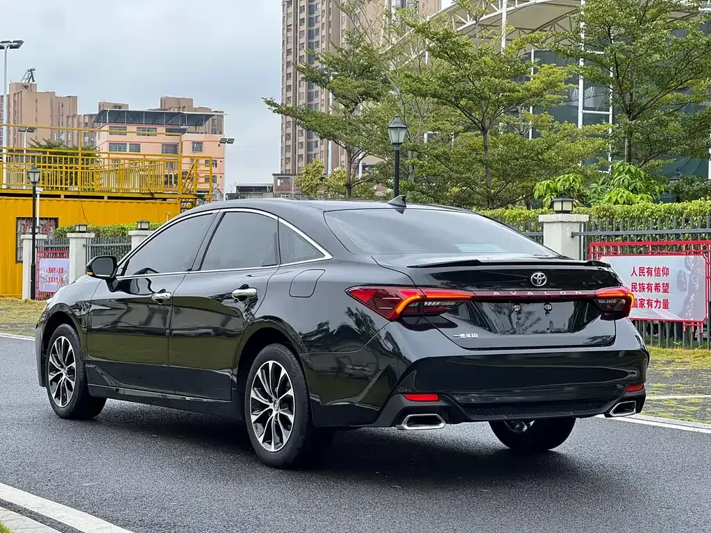 Toyota Avalon 2022 из CN, фото 9