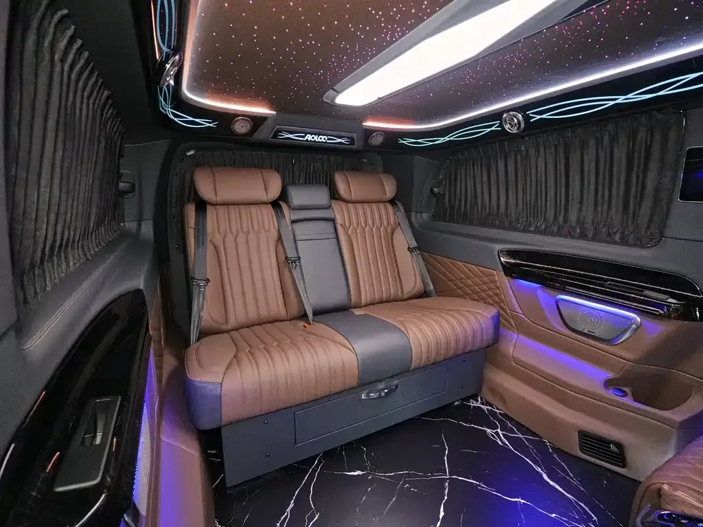Mercedes-Benz Vito 2025 из CN, фото 6