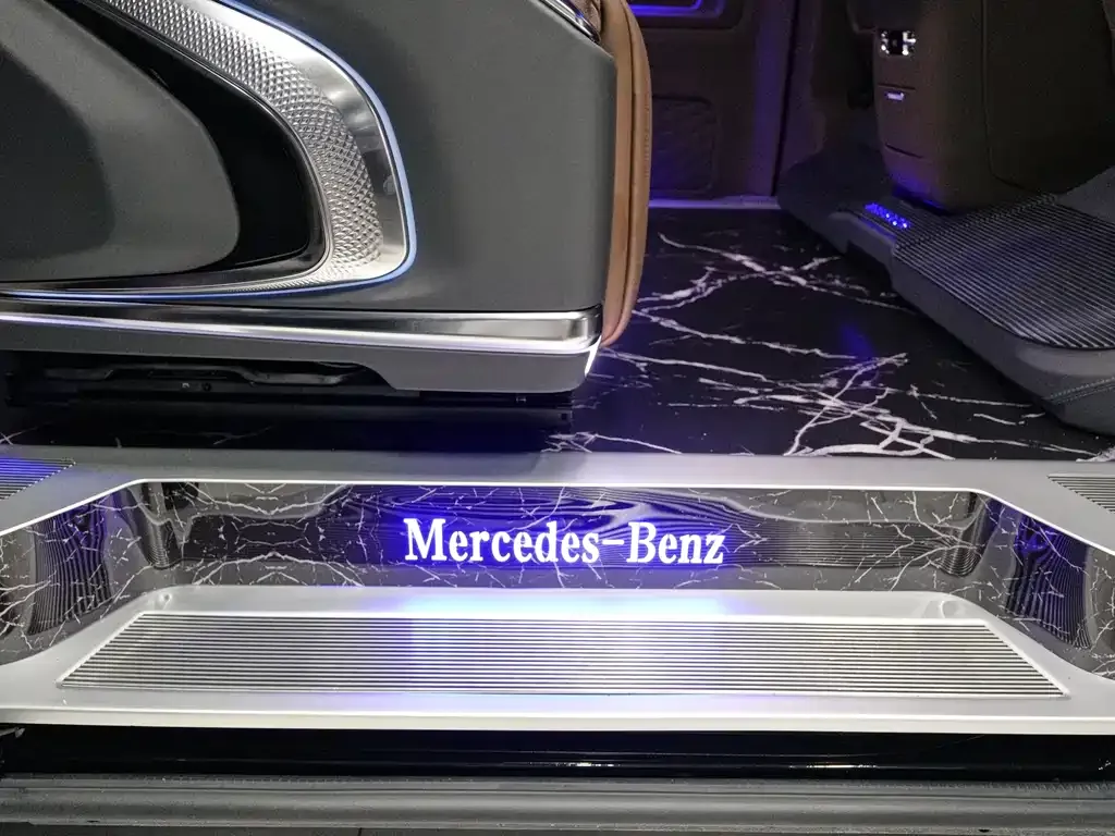 Mercedes-Benz Vito 2025 из CN, фото 8