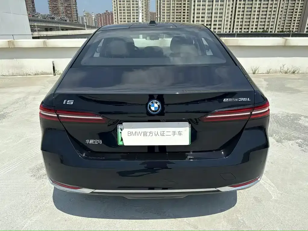 BMW i5 2024 из CN, фото 3