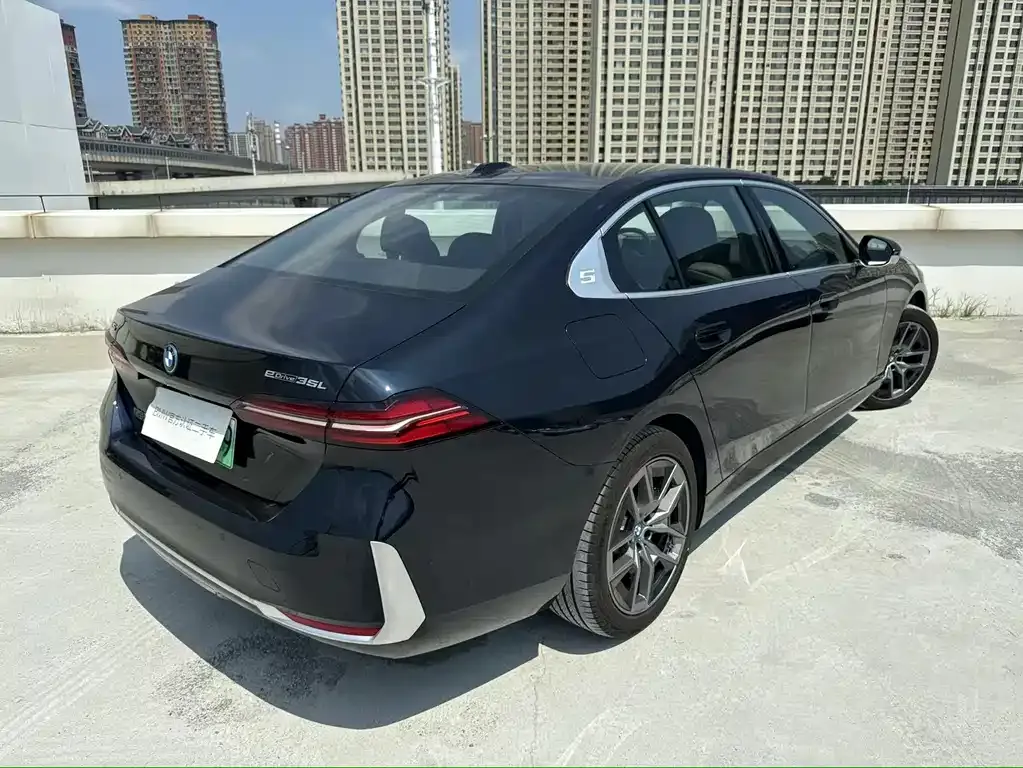 BMW i5 2024 из CN, фото 4