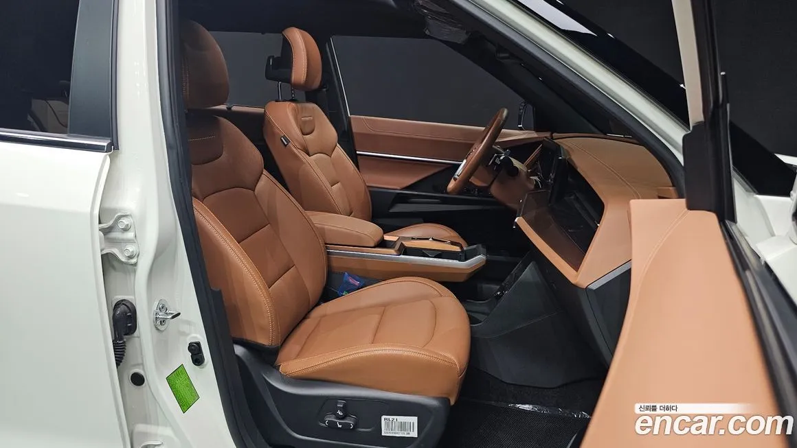 KG Mobility (Ssangyong) Torres — фото 10