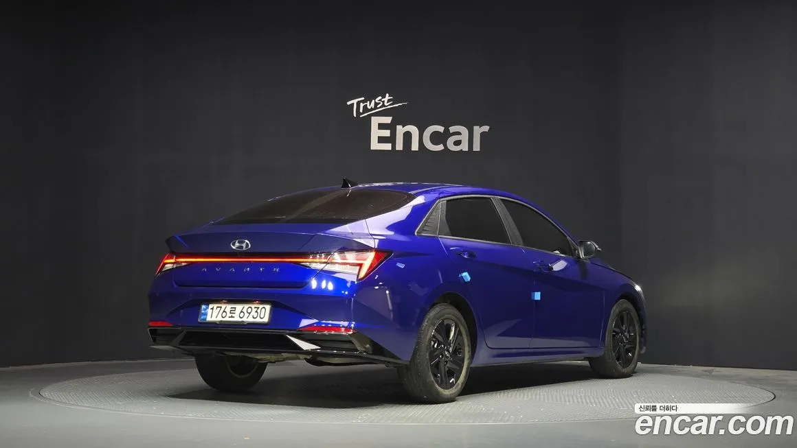 Hyundai AVANTE — фото 2