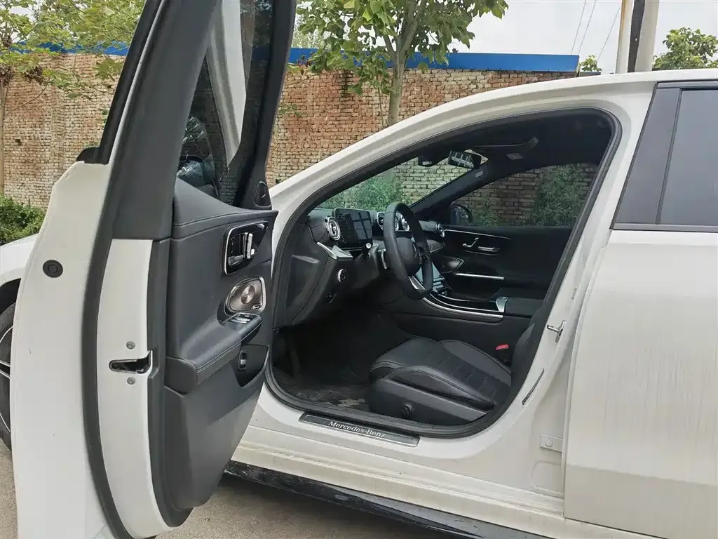 [object Object] C-Class 2023 из CN, фото 10