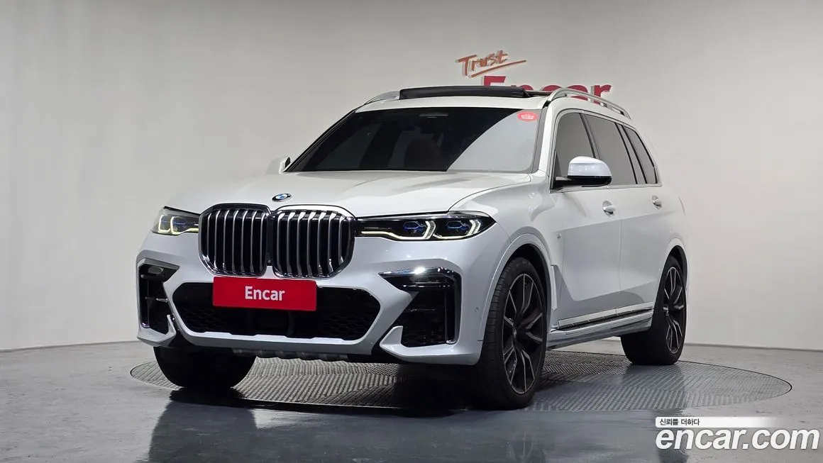 BMW X7 — фото 1