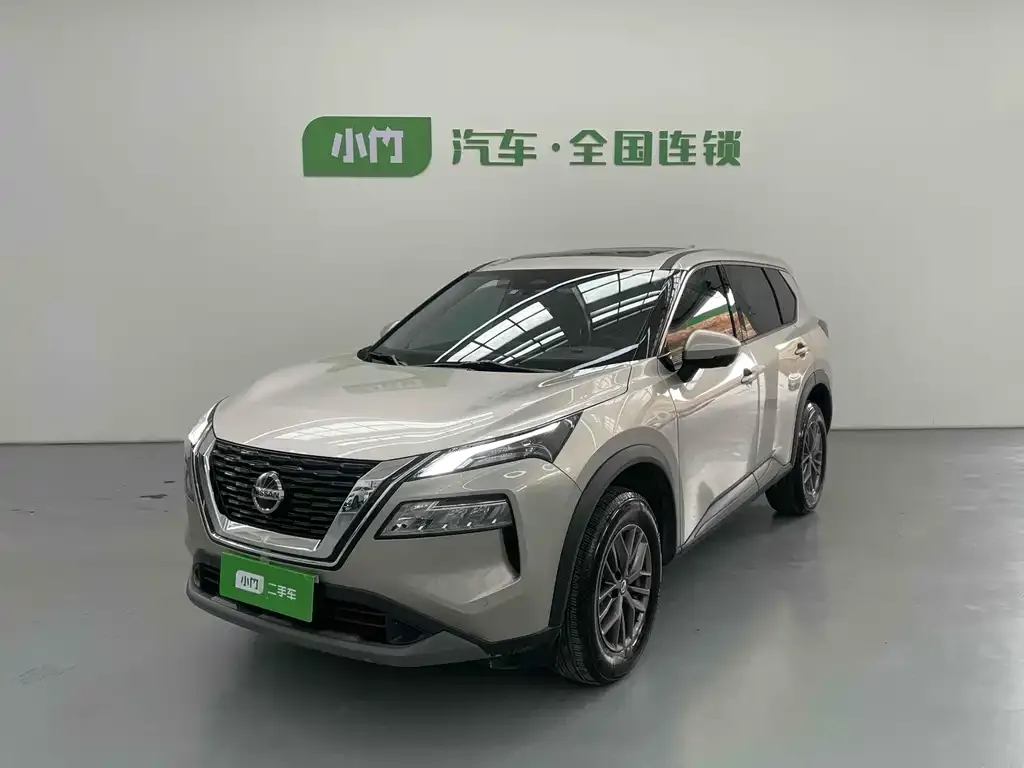 Nissan X-Trail — фото 1