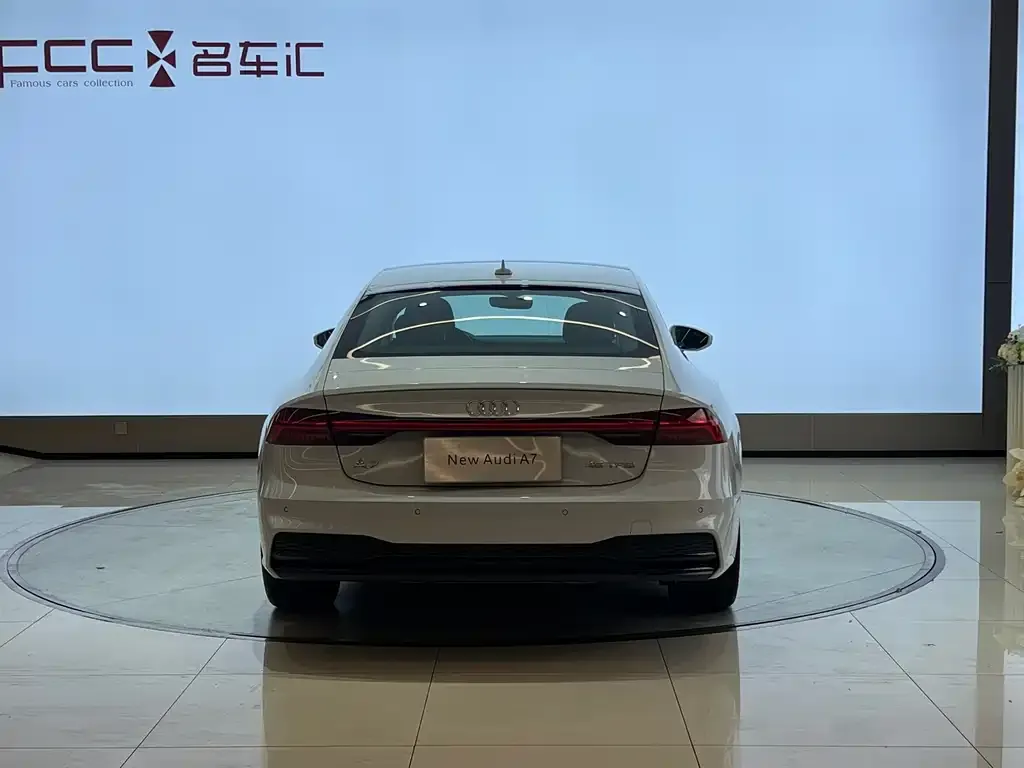 Audi A7 2024 из CN, фото 5