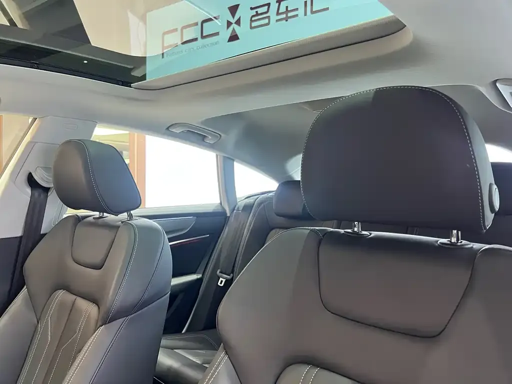 Audi A7 2024 из CN, фото 8