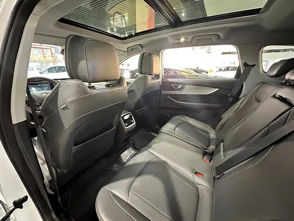 Chery Tiggo 8 PLUS — фото 10