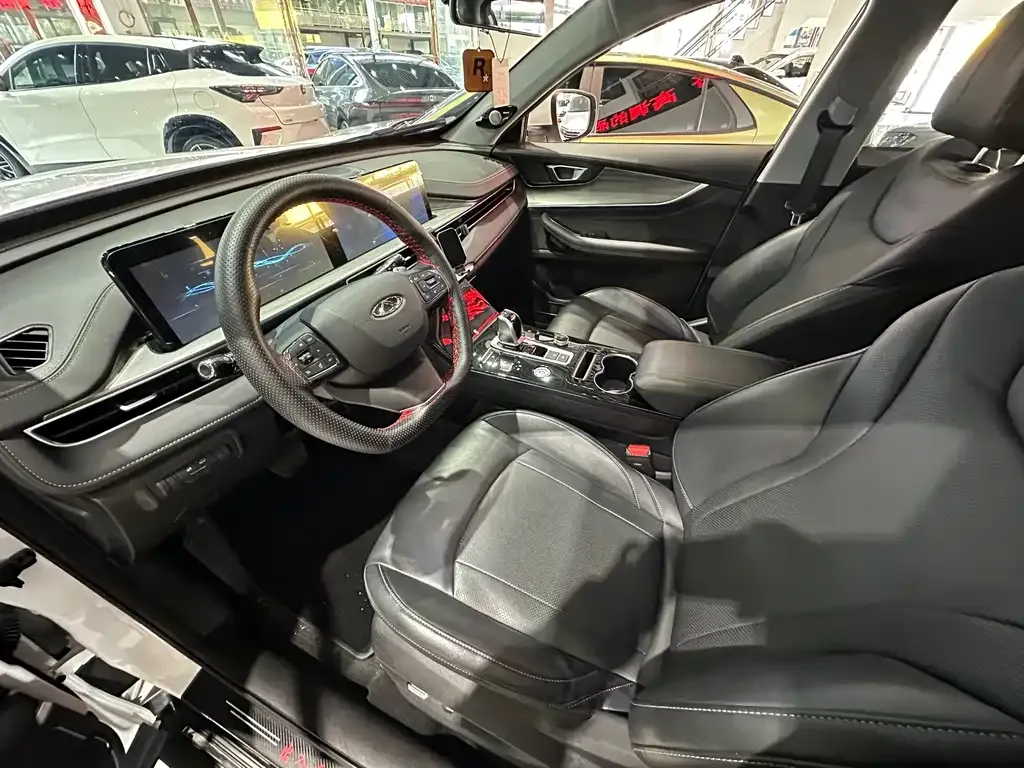 Chery Tiggo 8 PLUS — фото 8