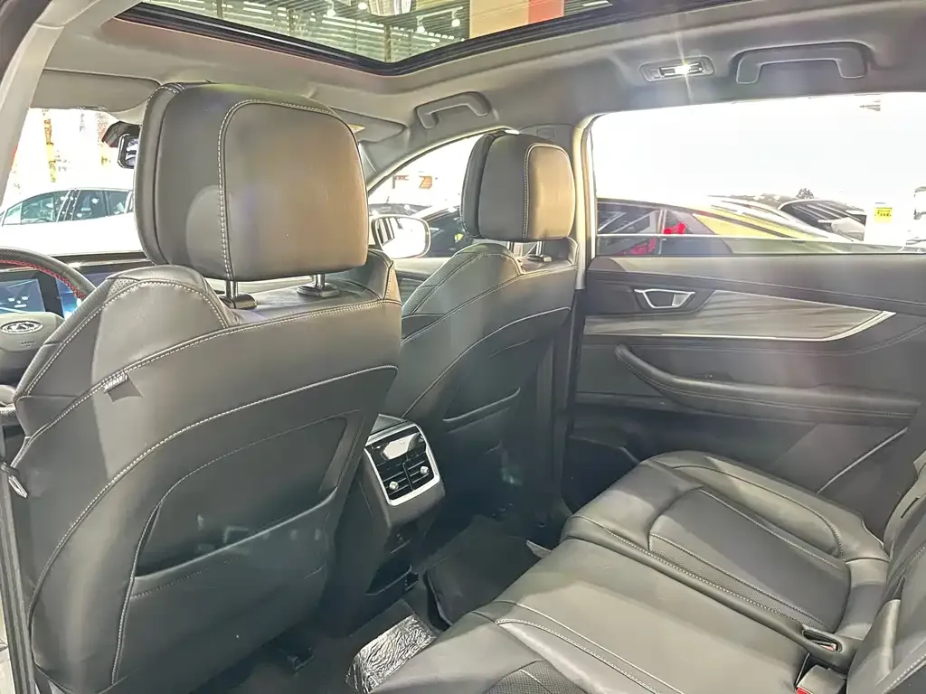 Chery Tiggo 8 PLUS — фото 9