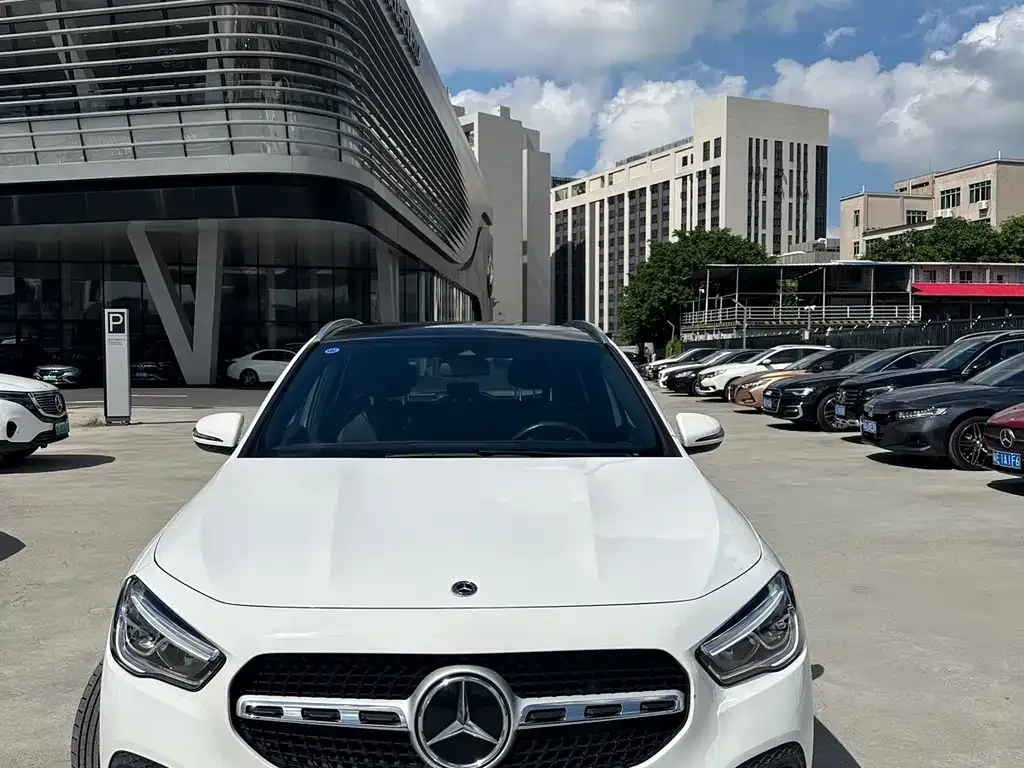 Mercedes-Benz GLA — фото 2