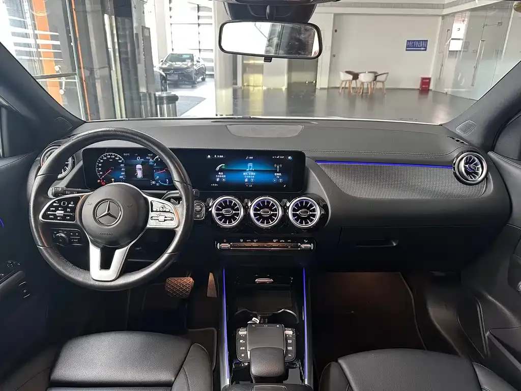 Mercedes-Benz GLA — фото 5