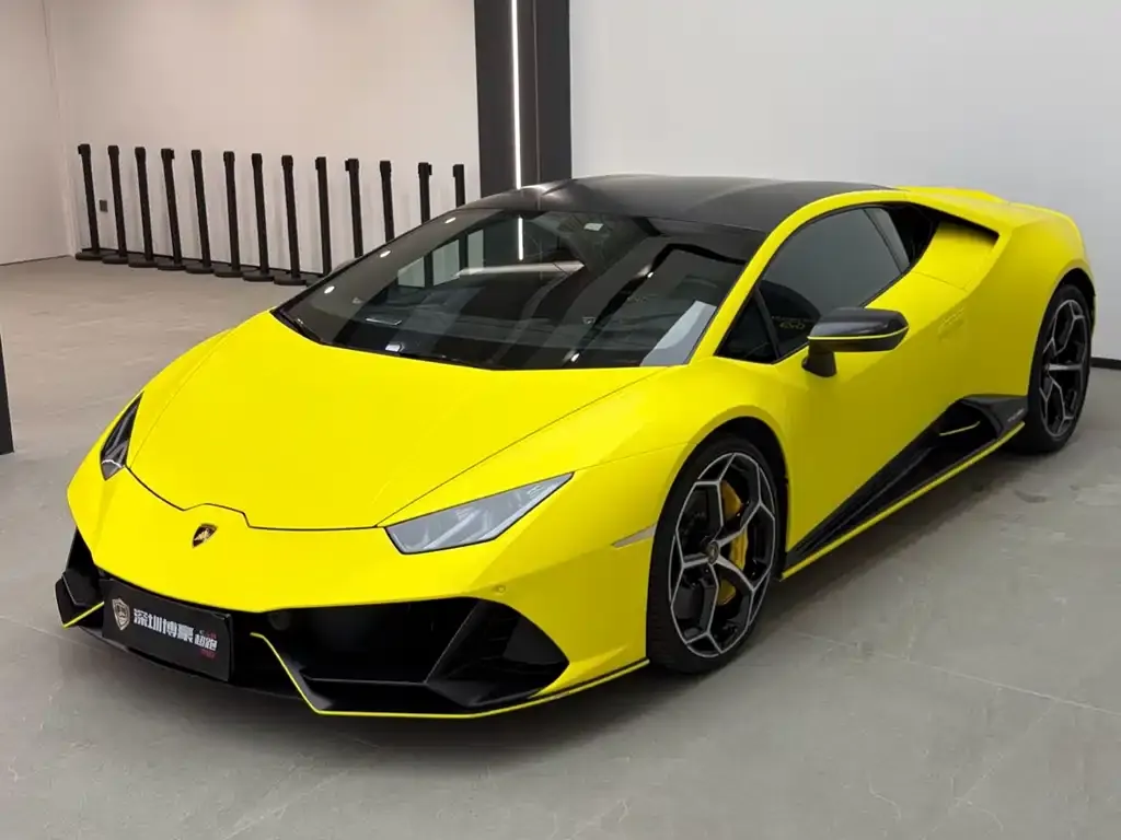 Lamborghini Huracan — фото 1