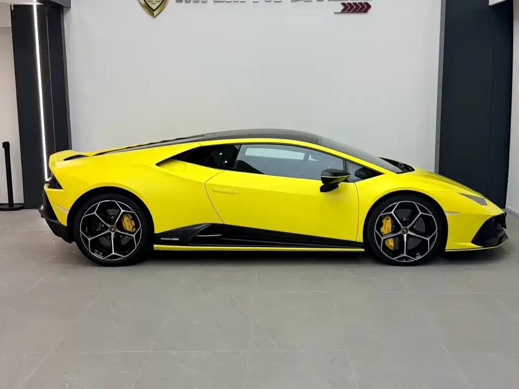 Lamborghini Huracan — фото 4