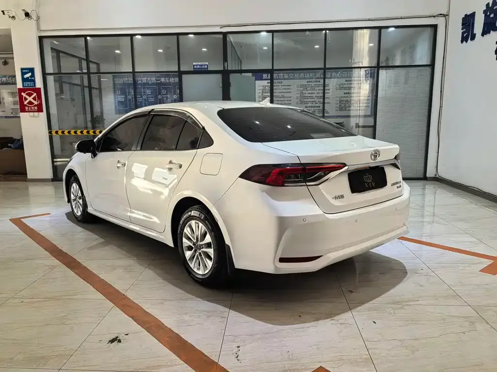 Toyota Corolla 2022 из CN, фото 6