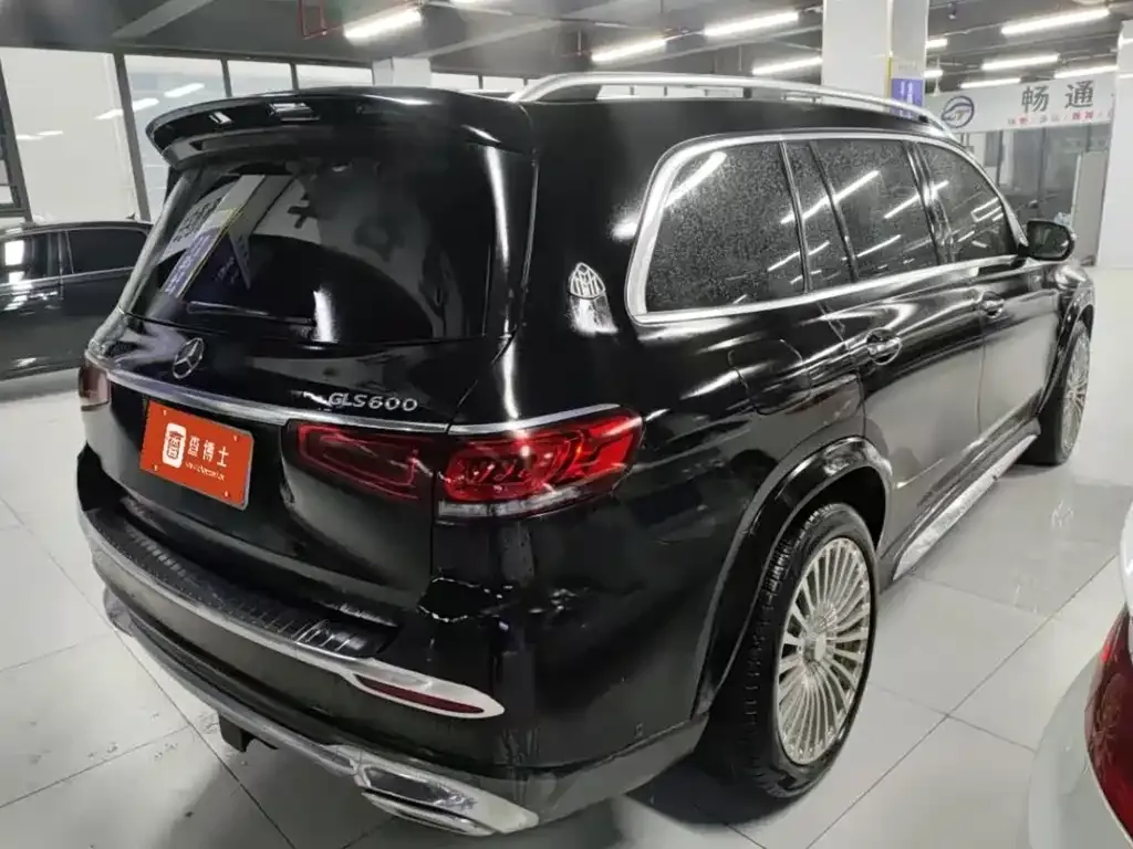Mercedes-Benz GLS — фото 9