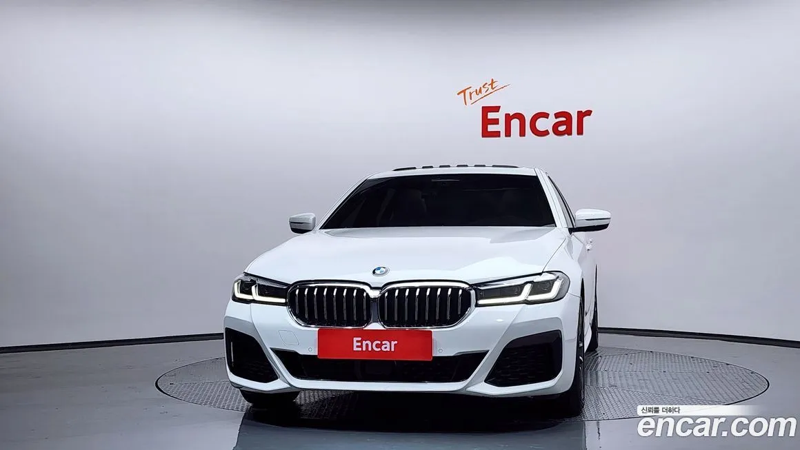 BMW 5-Series 2022 из KR, фото 3