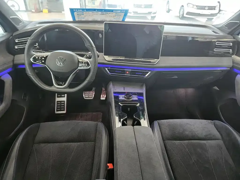 Volkswagen Tiguan L 2024 из CN, фото 3