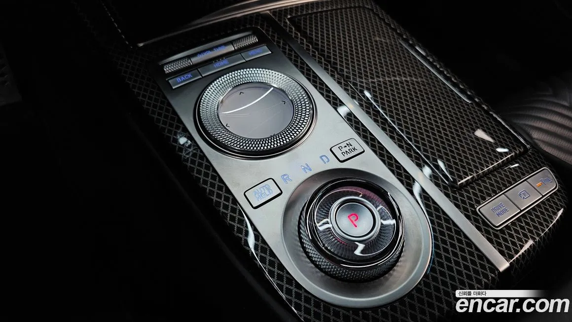 Genesis G80 — фото 9