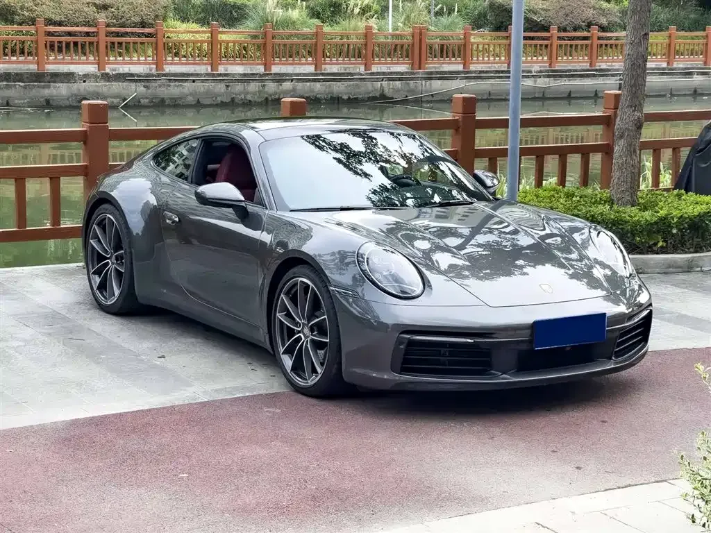 Porsche 911 2023 из CN, фото 3