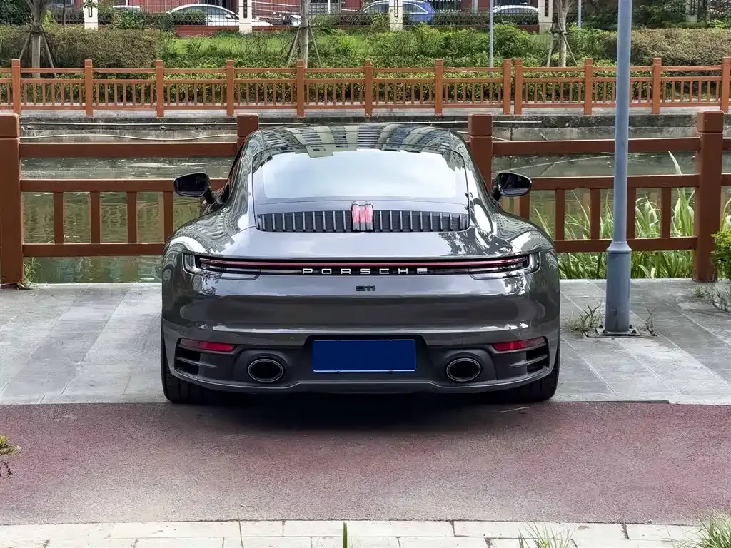 Porsche 911 2023 из CN, фото 6
