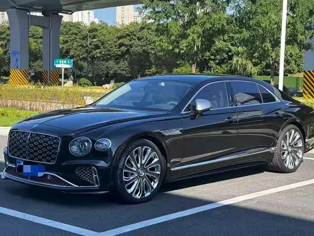 Bentley Flying Spur 2025 из CN, фото 2