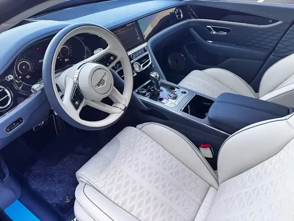 Bentley Flying Spur 2025 из CN, фото 4