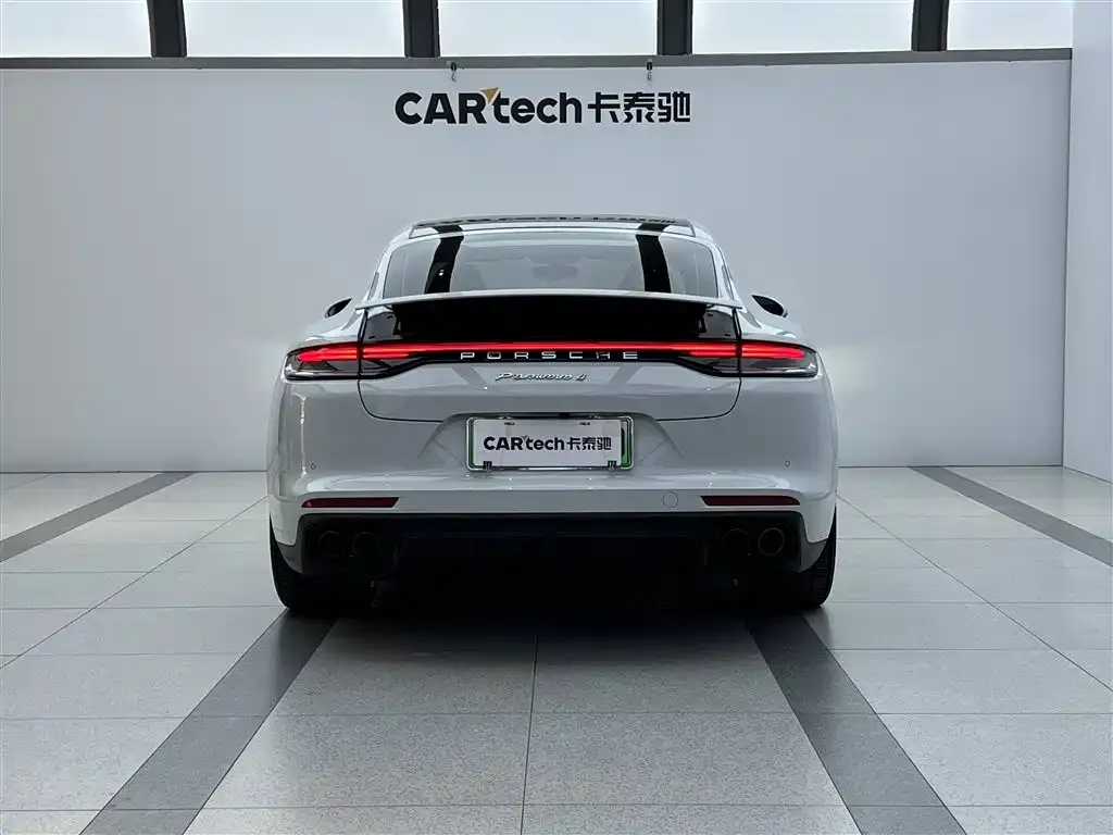 Porsche Panamera Hybrid — фото 3