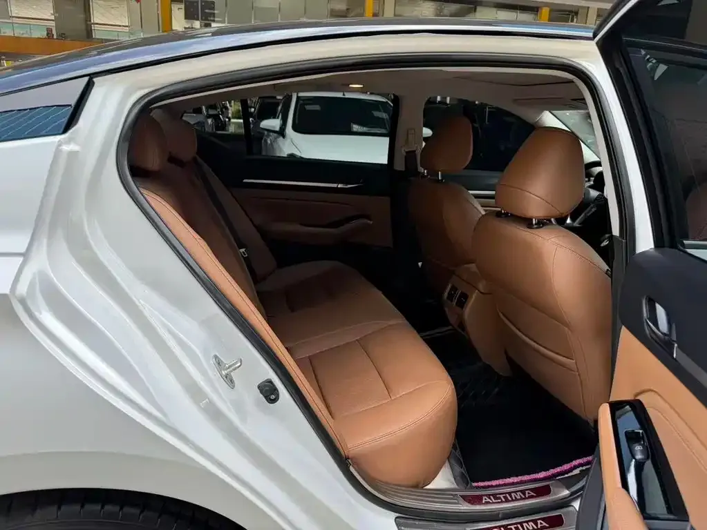 Nissan Teana 2023 из CN, фото 8