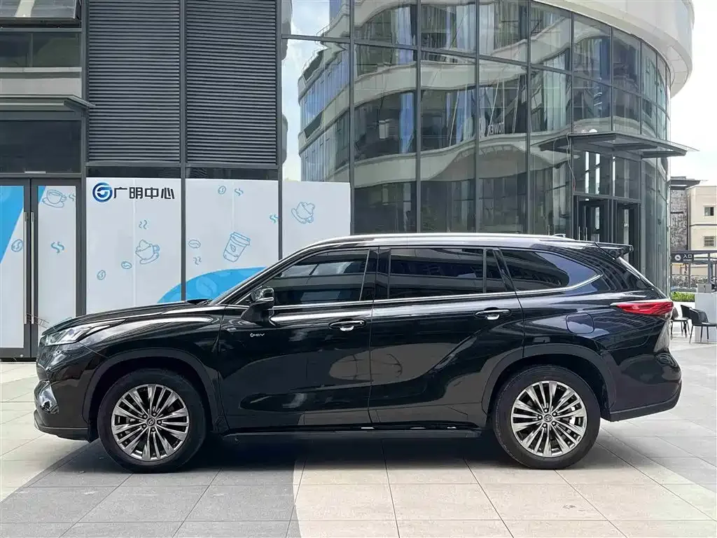 Toyota Highlander 2025 из CN, фото 10