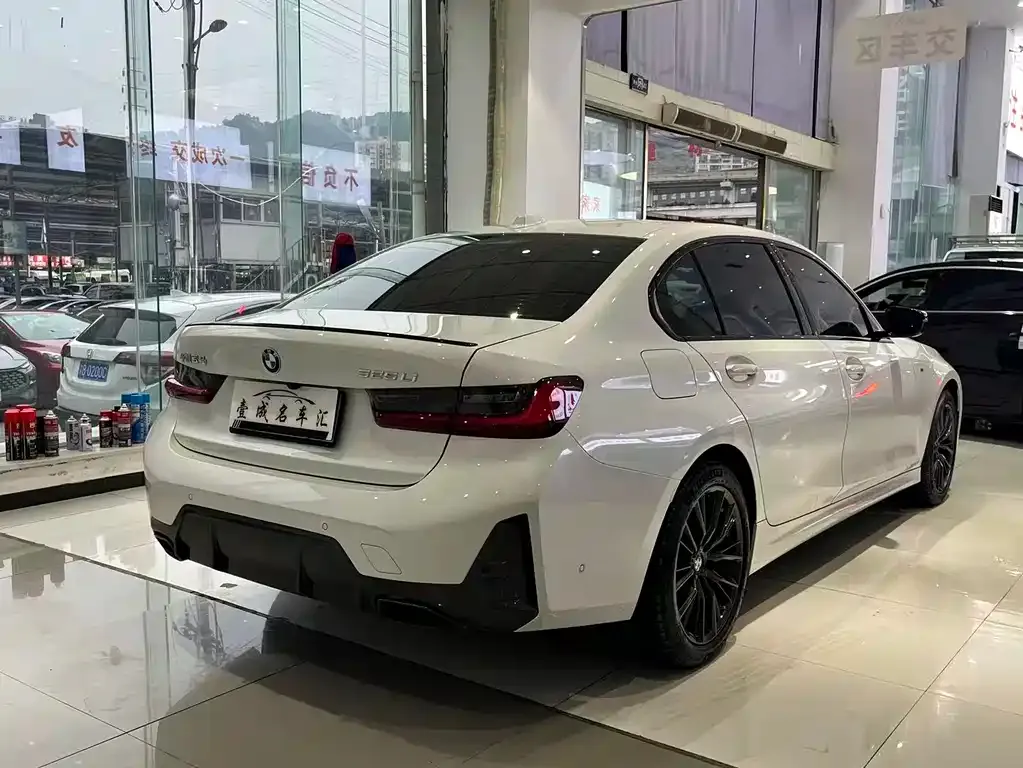 BMW 3 Series 2024 из CN, фото 4