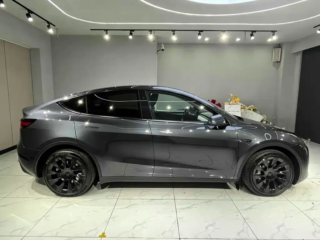 Tesla Model Y 2024 из CN, фото 6