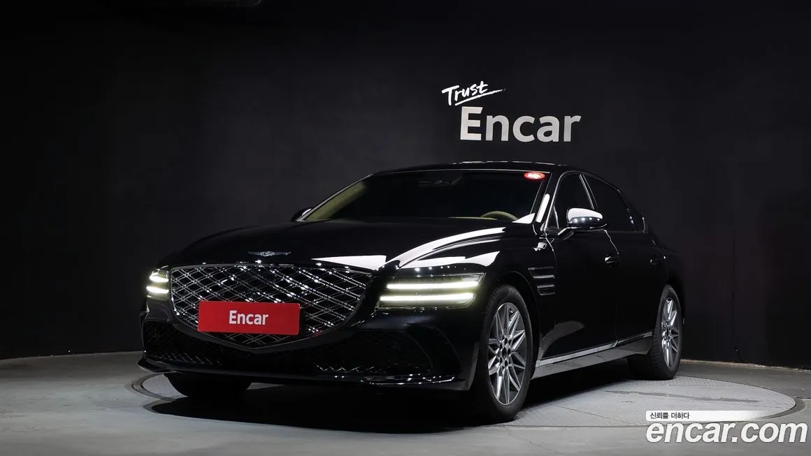 Genesis G80 — фото 1