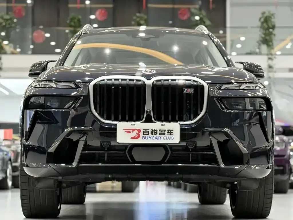 BMW X7 2024 из CN, фото 2