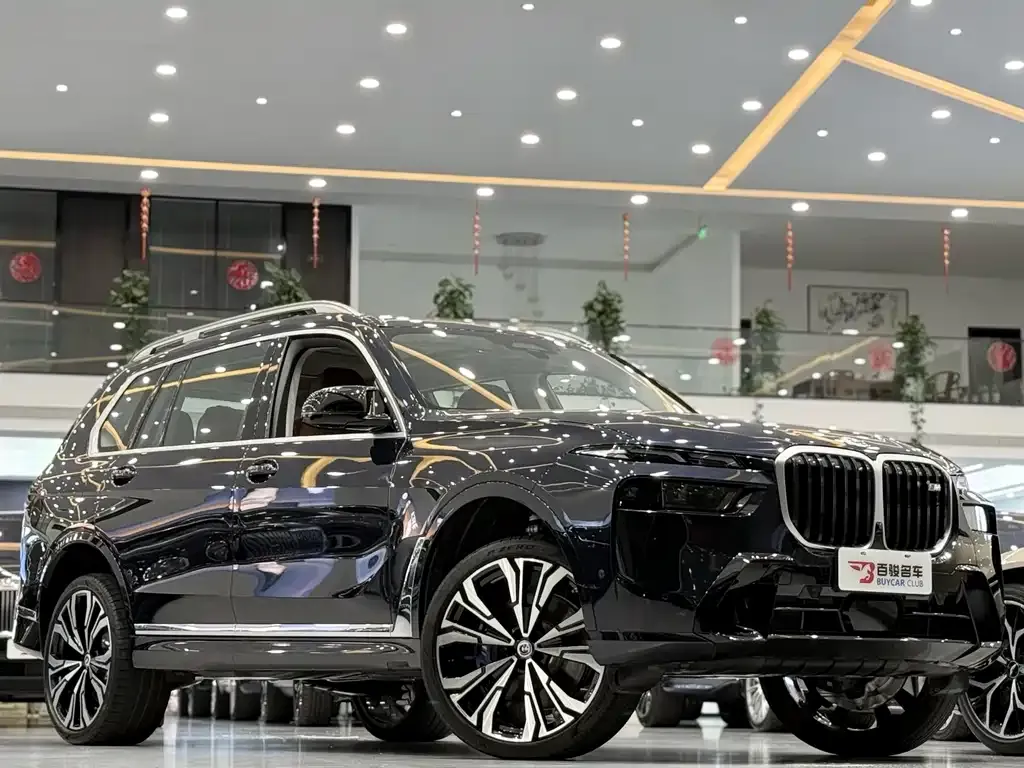 BMW X7 2024 из CN, фото 3