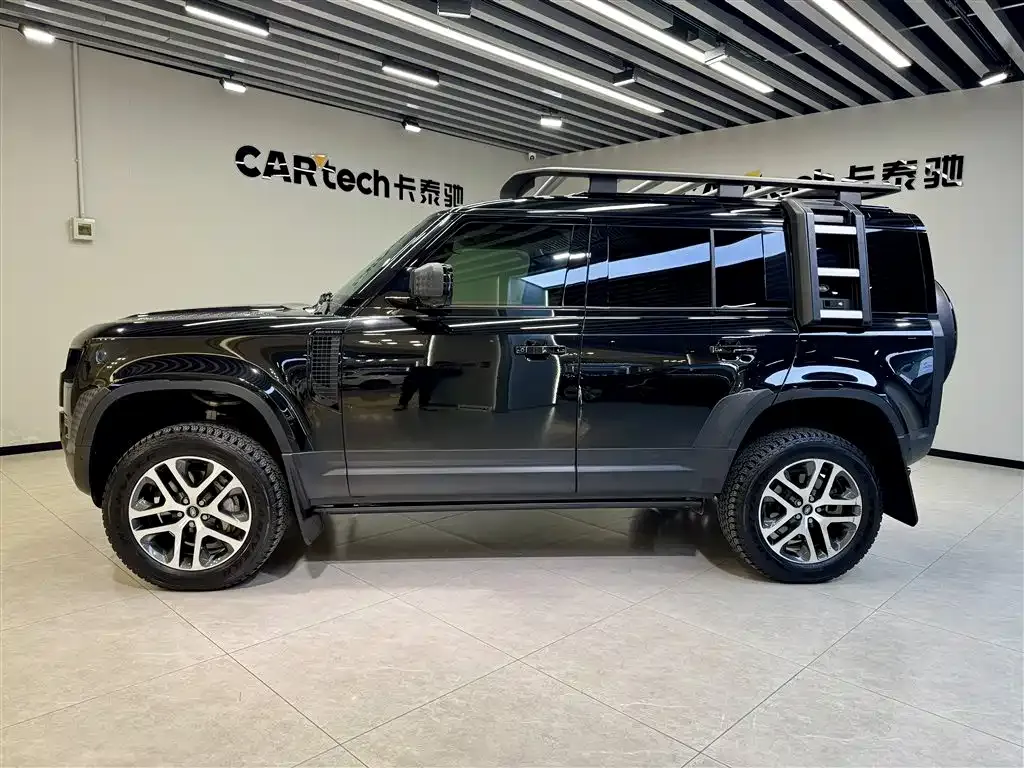 Land Rover Defender 2023 из CN, фото 4