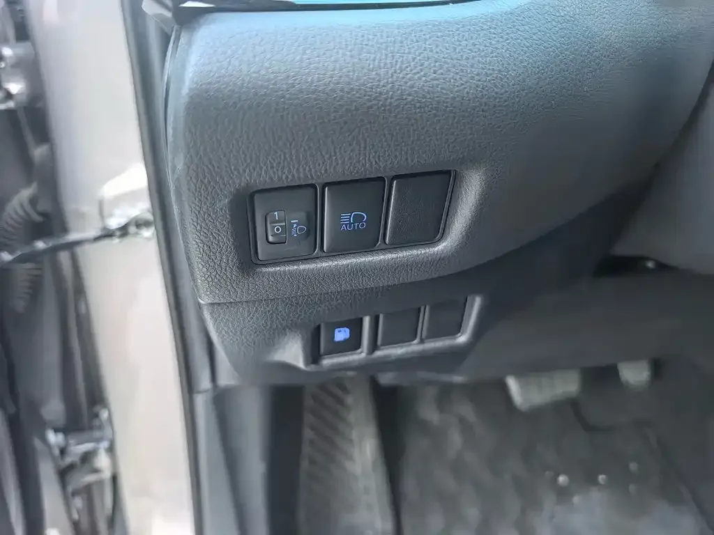 Toyota IZOA 2023 из CN, фото 8